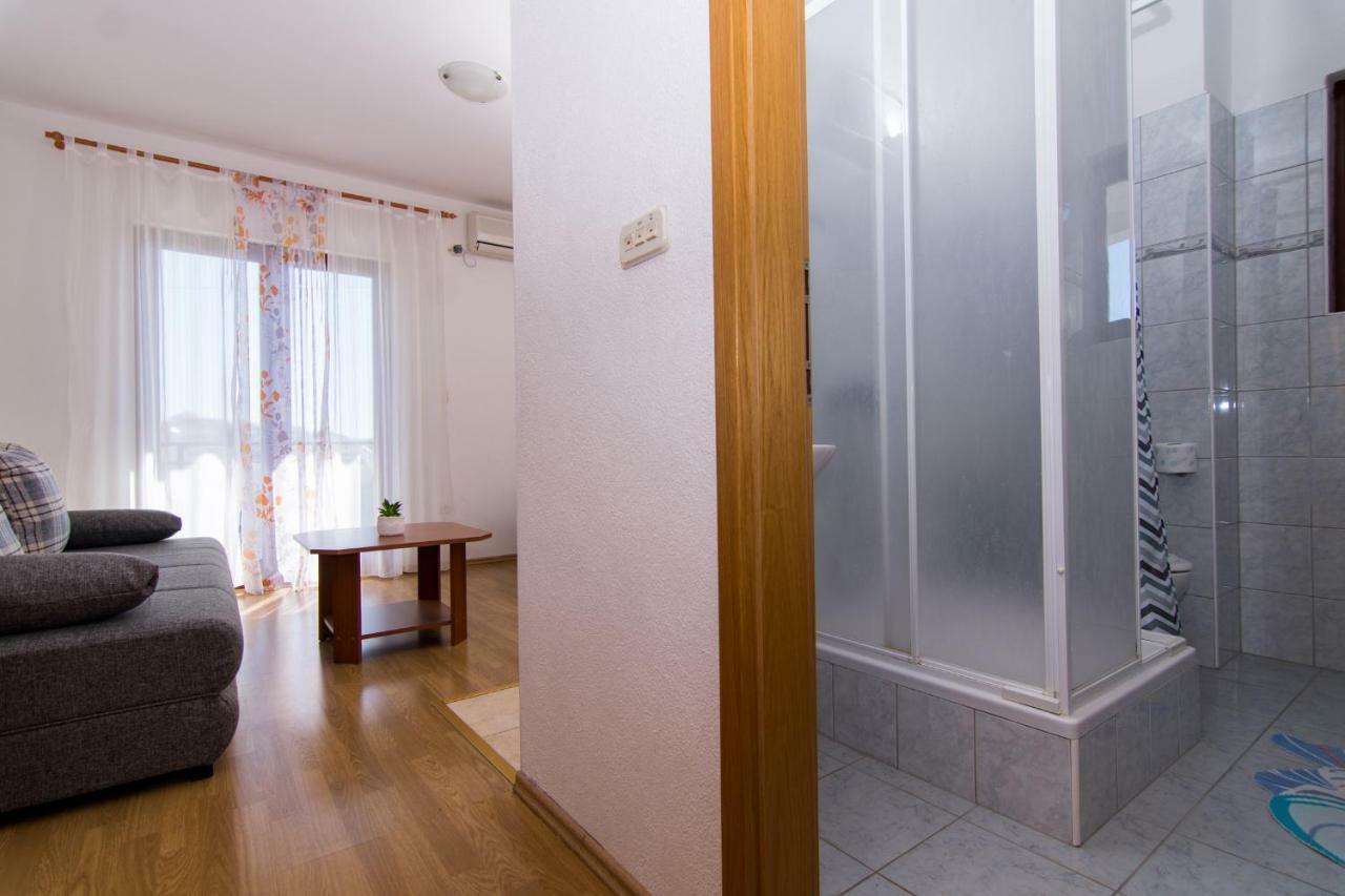 Apartments Jozic Seget Vranjica Exteriér fotografie